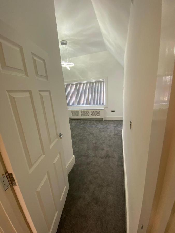 Penthouse Apt8 Apartment Wolverhampton Exterior photo